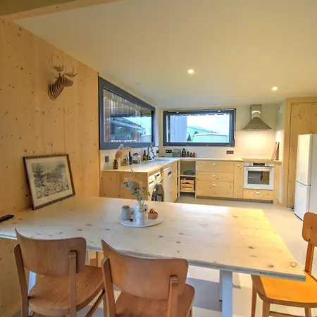Neuf A : 4 Pers, 75m², Terrasse, Proche Centre, Wifi, Parking - Fr-1-524-113